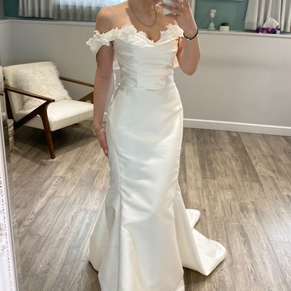 Milla Nova Luciana Wedding dress